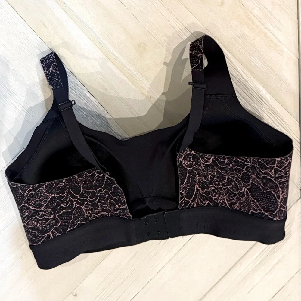 Lululemon Athletica Black and Pink Lace Print Sports Bra, Size 34D